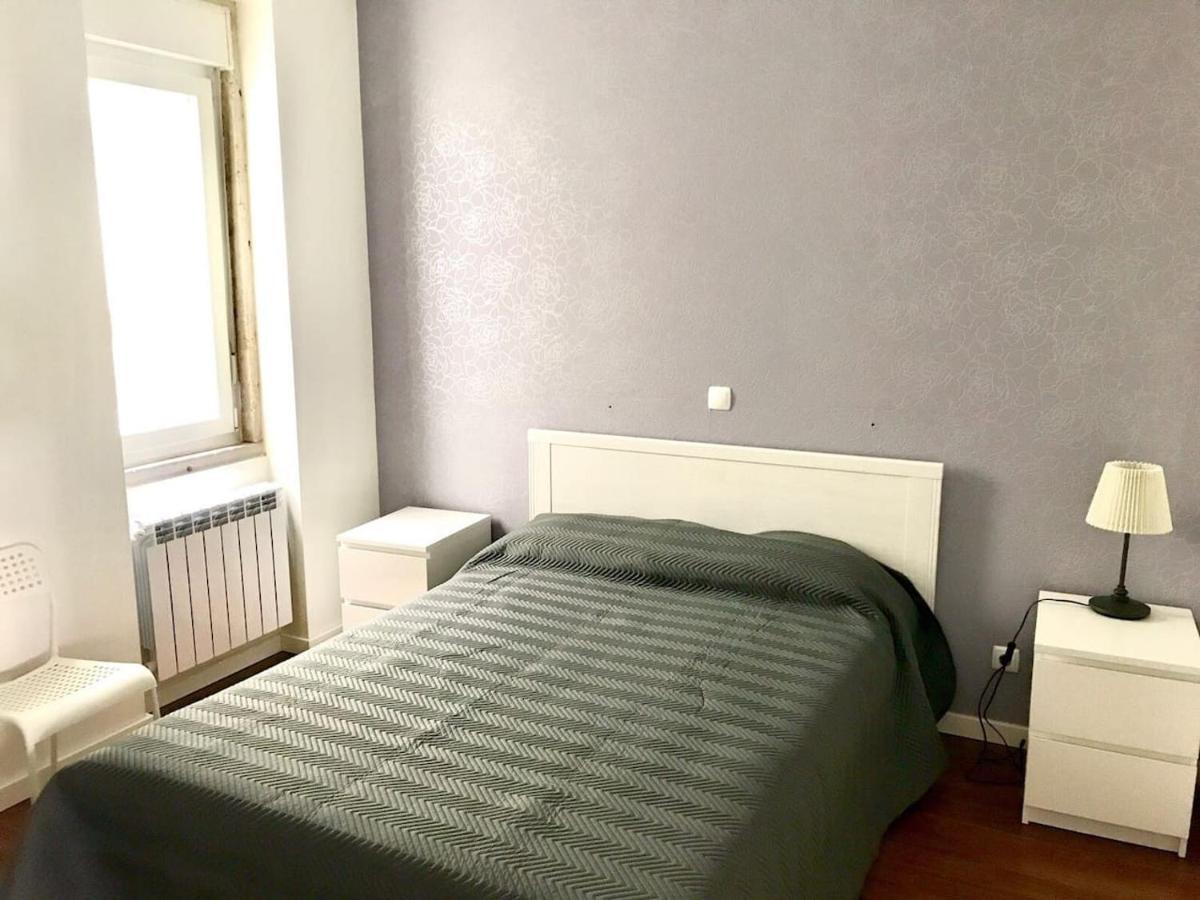 Luxury Part Of The City - Modern Apartment With Airconditioning - Near Subway 리스본 외부 사진